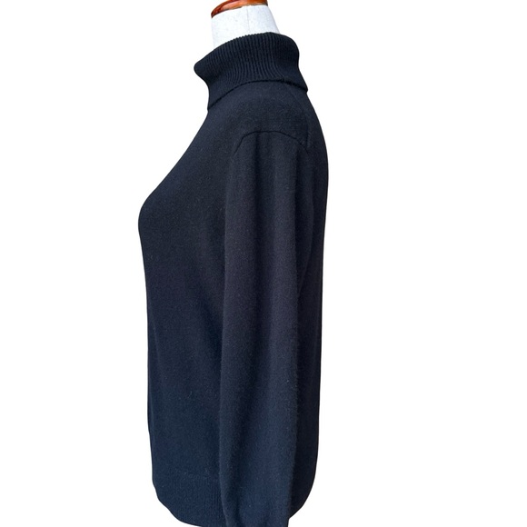 Lands End Women’s 100% Cashmere Black Turtleneck Sweater Size Medium - Picture 3 of 9